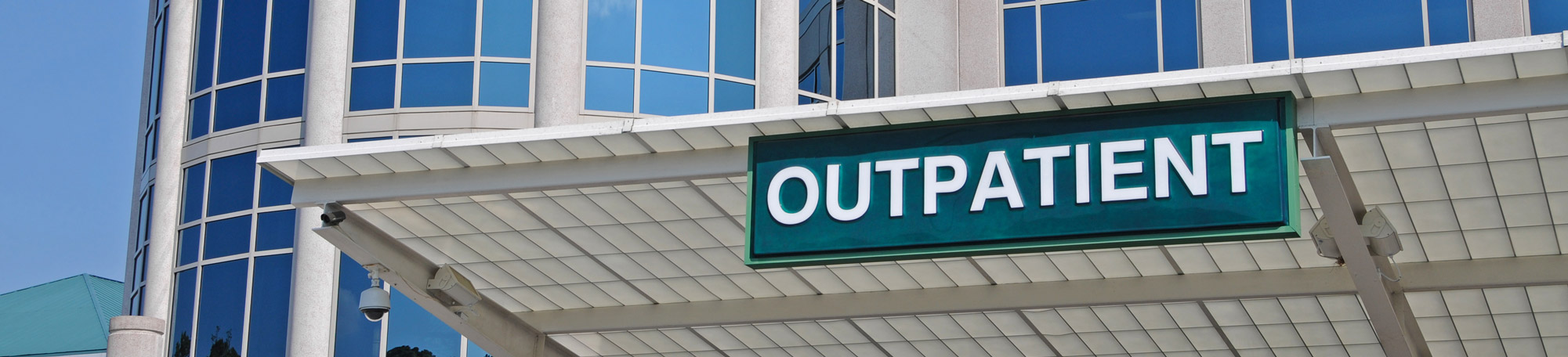 Front entrance of an outpatient care department.