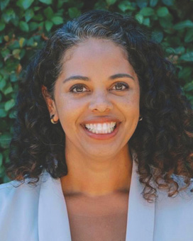 Portrait of Kendra Wagner